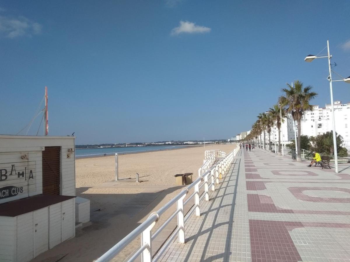 Primera Linea De Playa En Valdelagrana Ел Пуерто де Санта Мария Екстериор снимка